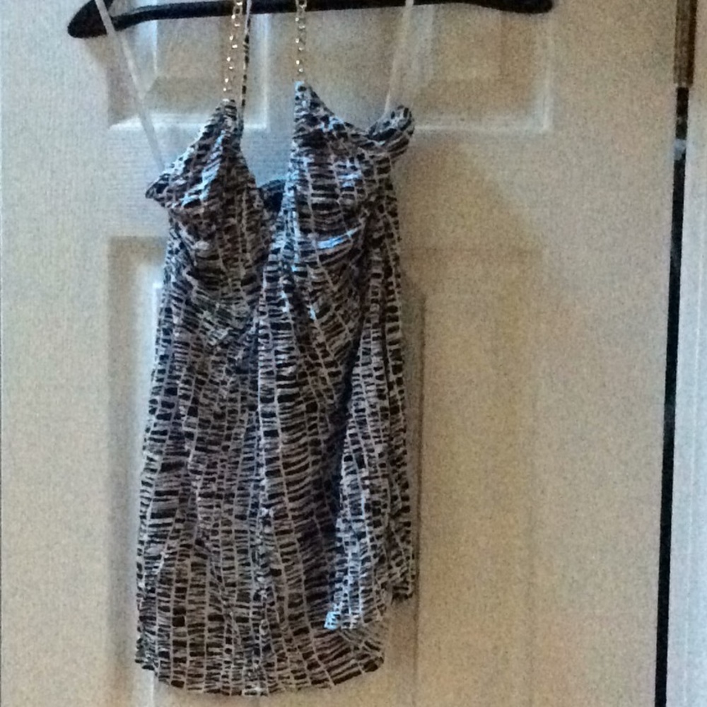 Express chain tie at neck top zebra print xs